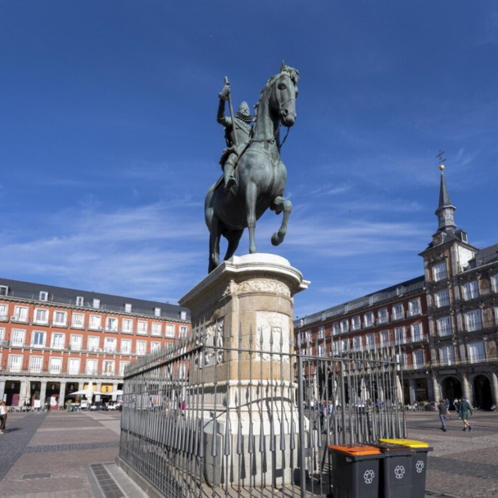 What happens in other European cities: the powers of Berlin, Vienna and Madrid