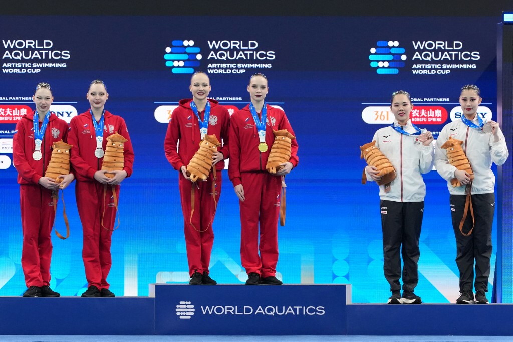 Nuoto: trionfo nel sincro, dopo quattro anni risuona l'inno russo