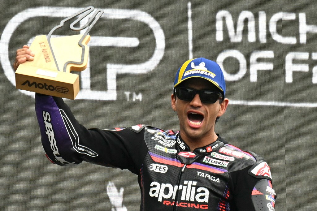 MotoGp, Martin trionfa in Francia davanti a Bezzecchi