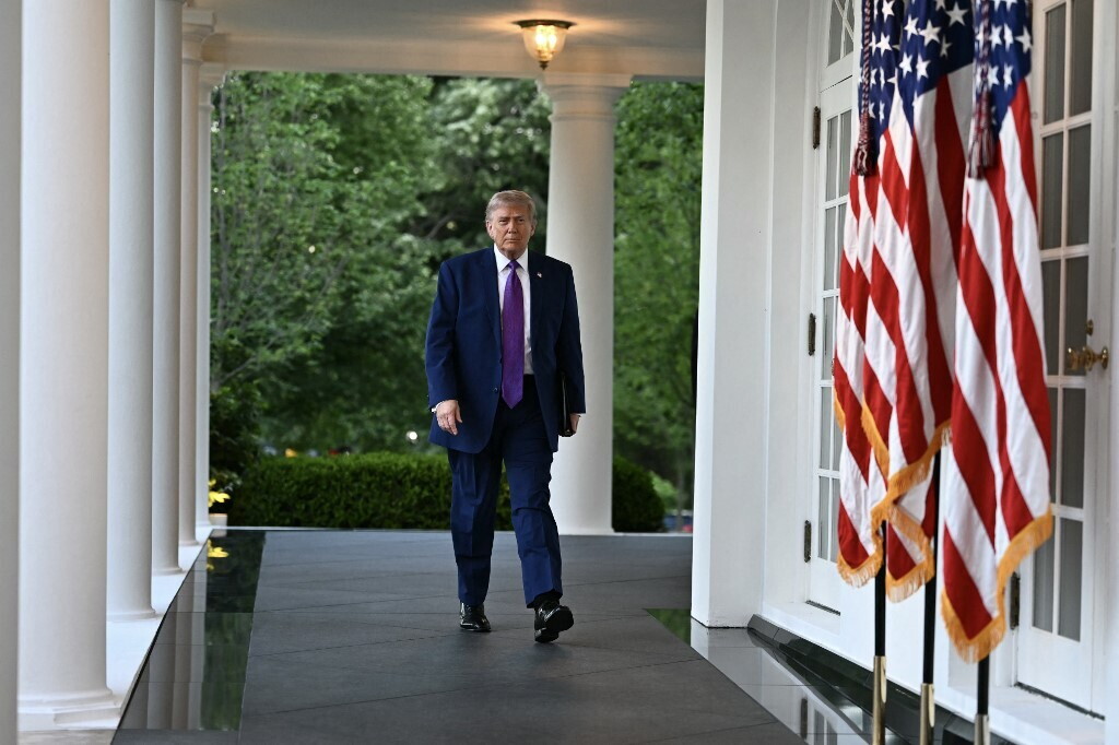 Trump valuta una ripresa degli attacchi contro l’Iran. Ghalibaf: "Siamo pronti a rispondere"