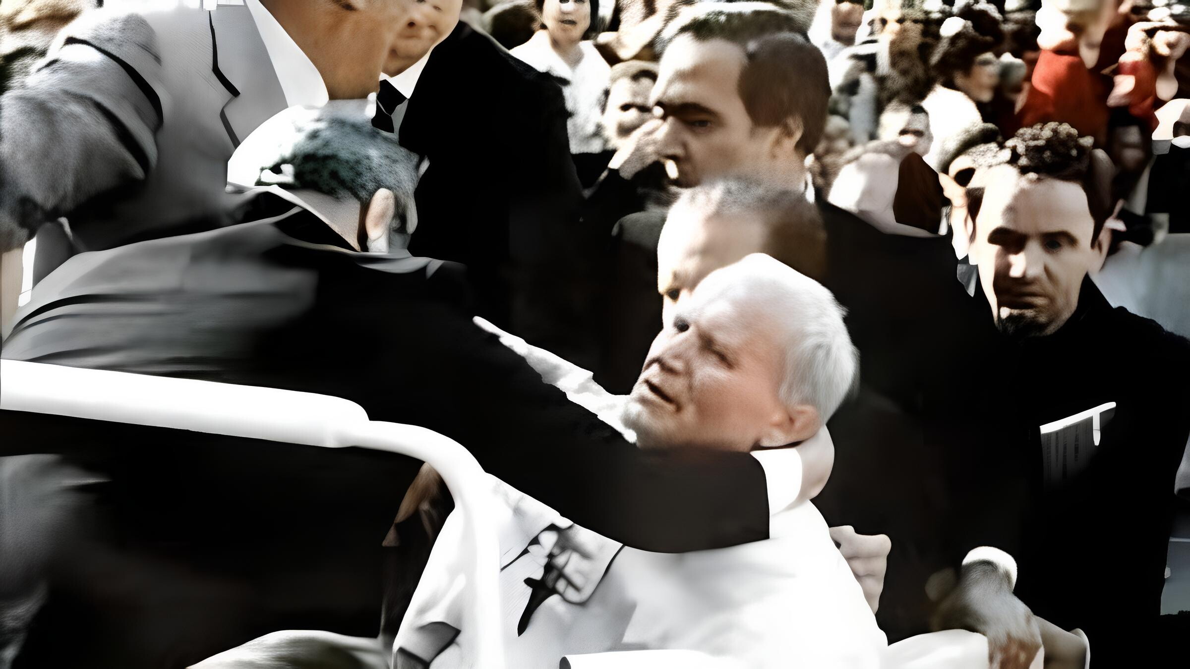 Wojtyla, 45 anni fa l'attentato. Cosa resta di quel giorno