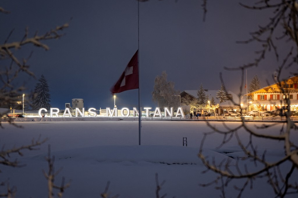Crans-Montana, l'ira dei genitori: 'Dobbiamo giustificare il dolore