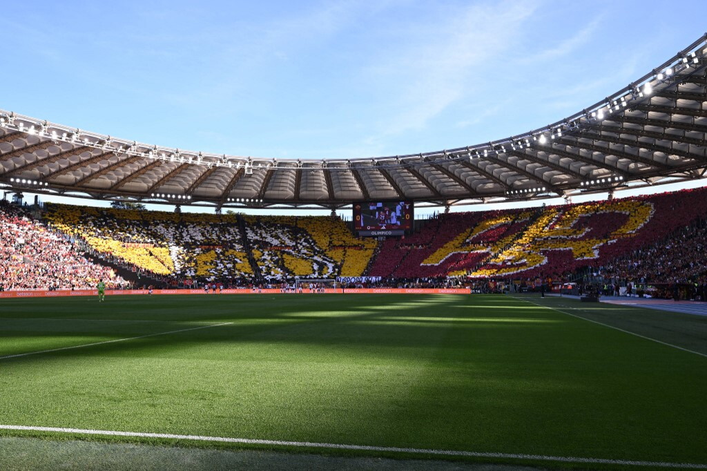 Il Derby Roma-Lazio si giocherà domenica alle 12