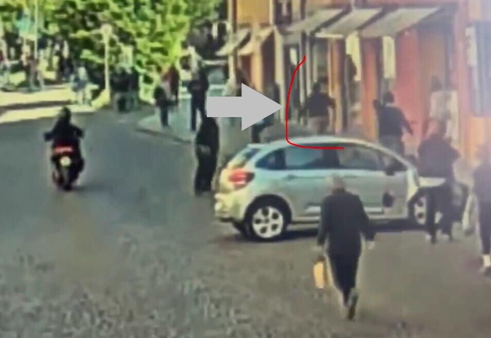 Terrore a Modena: auto a 100 all'ora sui pedoni. L'uomo in fuga con un coltello, bloccato ...