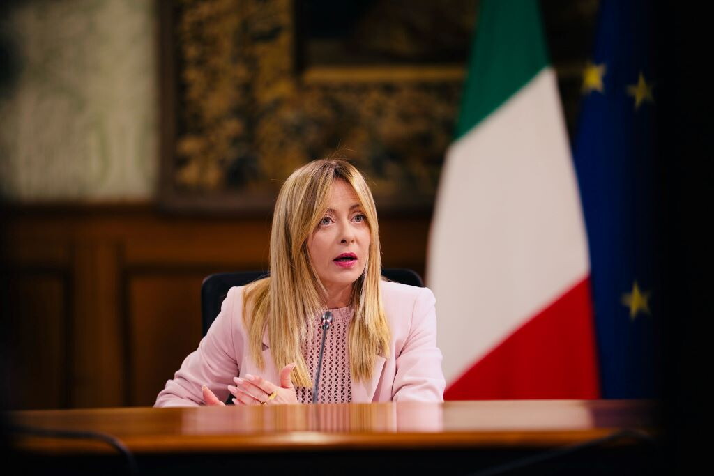 Meloni scrive a von der Leyen e chiede di estendere la deroga del Patto di Stabilità all’energia