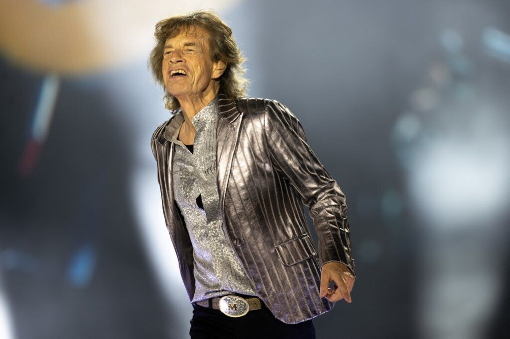 Stromboli accoglie il suo 'guardiano del faro', Mick Jagger atterra sull'isola