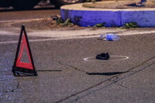 Travolge due sorelle a Milano e scappa: la madre lo scopre e lo fa arrestare. Era positivo...