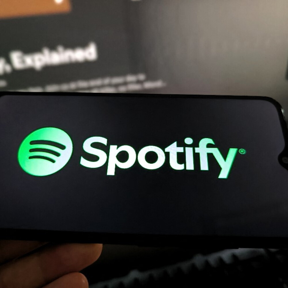 Spotify launches AI-powered remixes for Universal artists