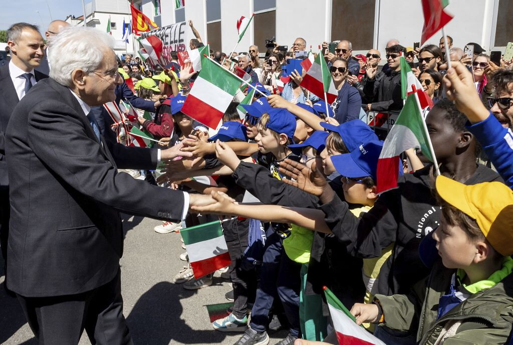Il Quirinale lancia il sito per gli 80 anni della Repubblica, "Fai il tuo video"