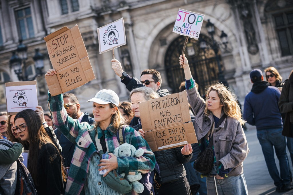 Lo scandalo degli abusi sessuali negli asili di Pargi che ha sconvolto la Francia
