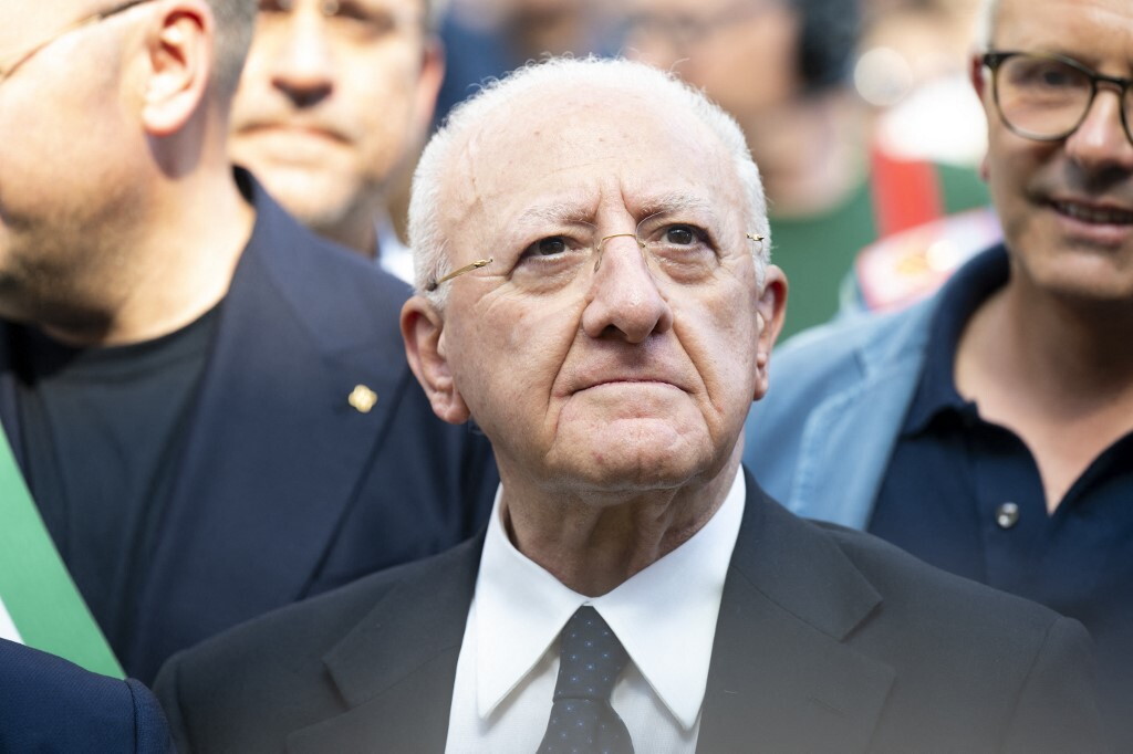 Il vicerè è tornato. De Luca sbaraglia tutti a Salerno