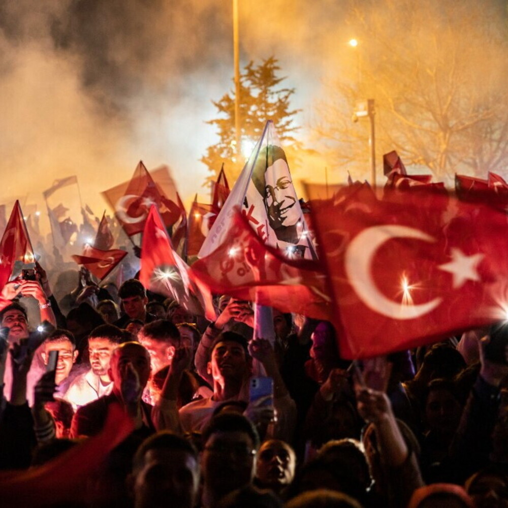 The feud in the opposition that favors Erdogan
