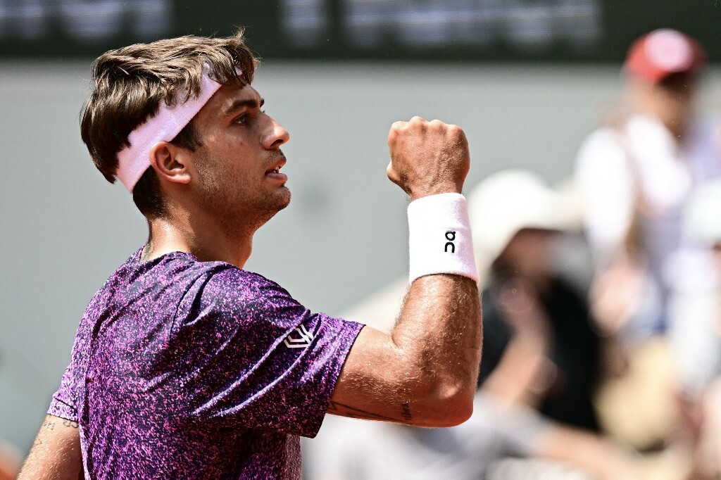 Roland Garros, Cobolli batte Tien e vola agli ottavi