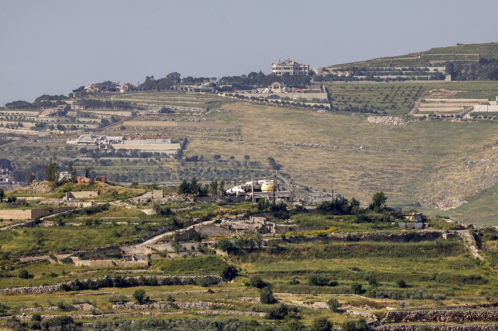 Libano: l'esercito israeliano avanza nel sud e supera il fiume Litani