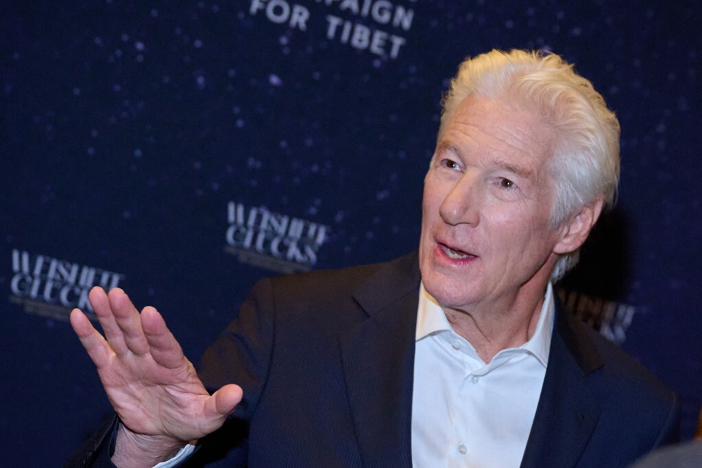 Richard Gere stronca Trump: "E' il periodo piu buio per gli Stati Uniti"