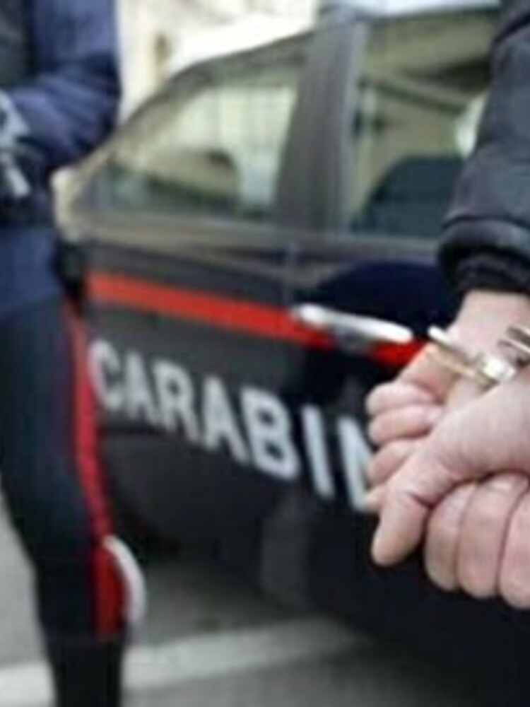 Cosenza, accoltellata dopo un rifiuto. Arrestato un 30enne per tentato femminicidio
