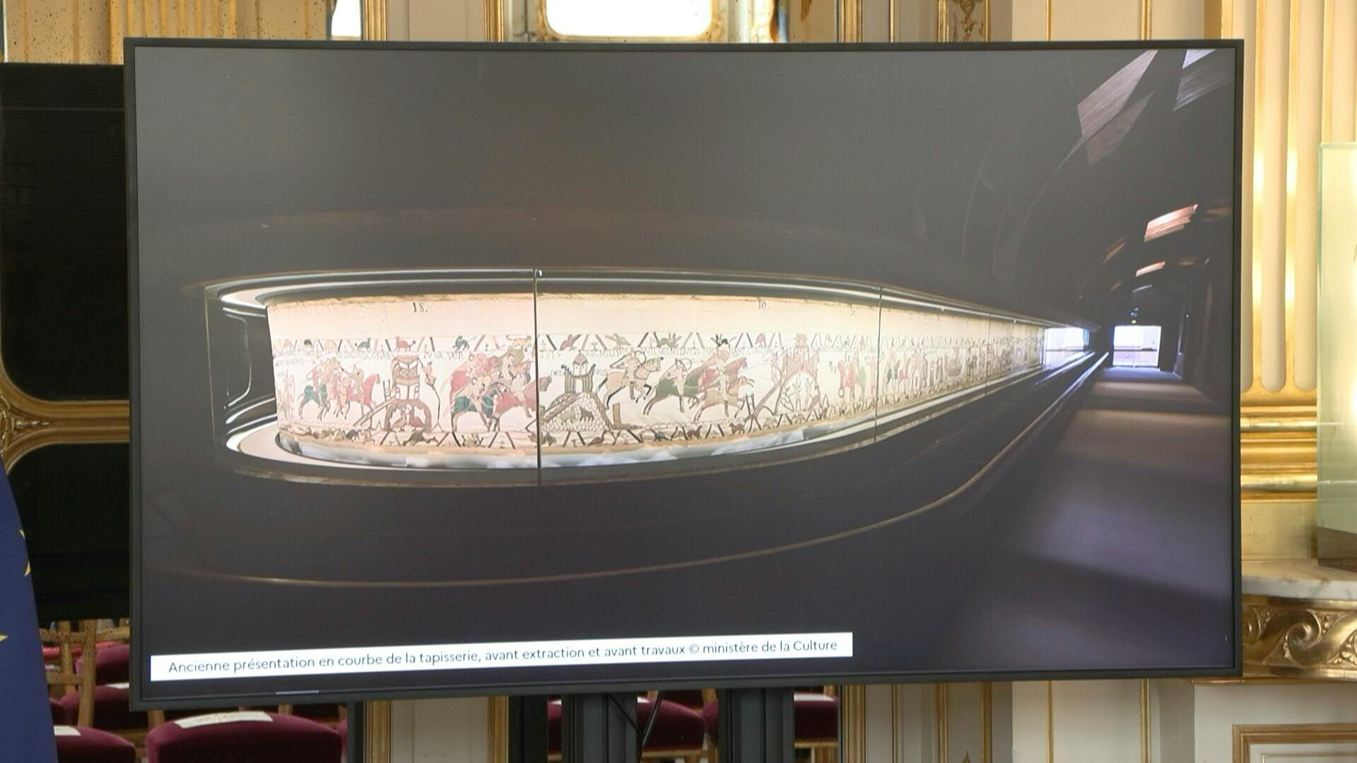 L'Arazzo medievale di Bayeux in viaggio segreto verso Londra per la storica esposizione