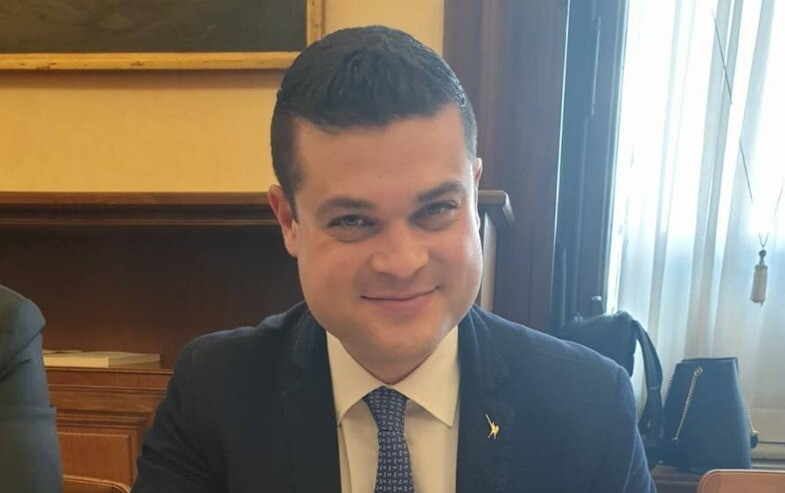Il deputato Erik Pretto saluta la Lega, "non ha una linea politica"