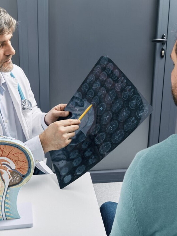 Dopo un ictus la stimolazione elettrica migliora la funzionalità del braccio