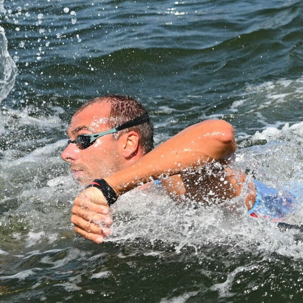 https://images.agi.it/pictures/agi/agi/2026/06/04/163118125-0a41ce26-b631-43bb-af09-22f78bf97680.jpg