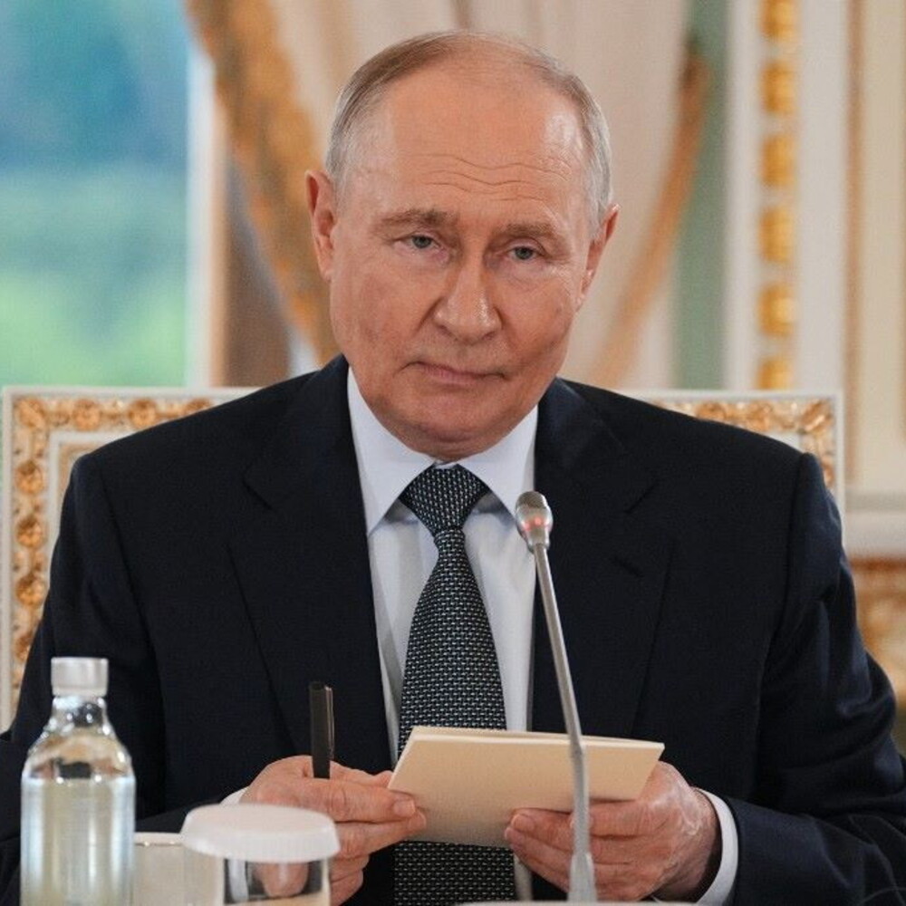 Putin: "Ready for an agreement with Kiev but with Russian control of Donbass"