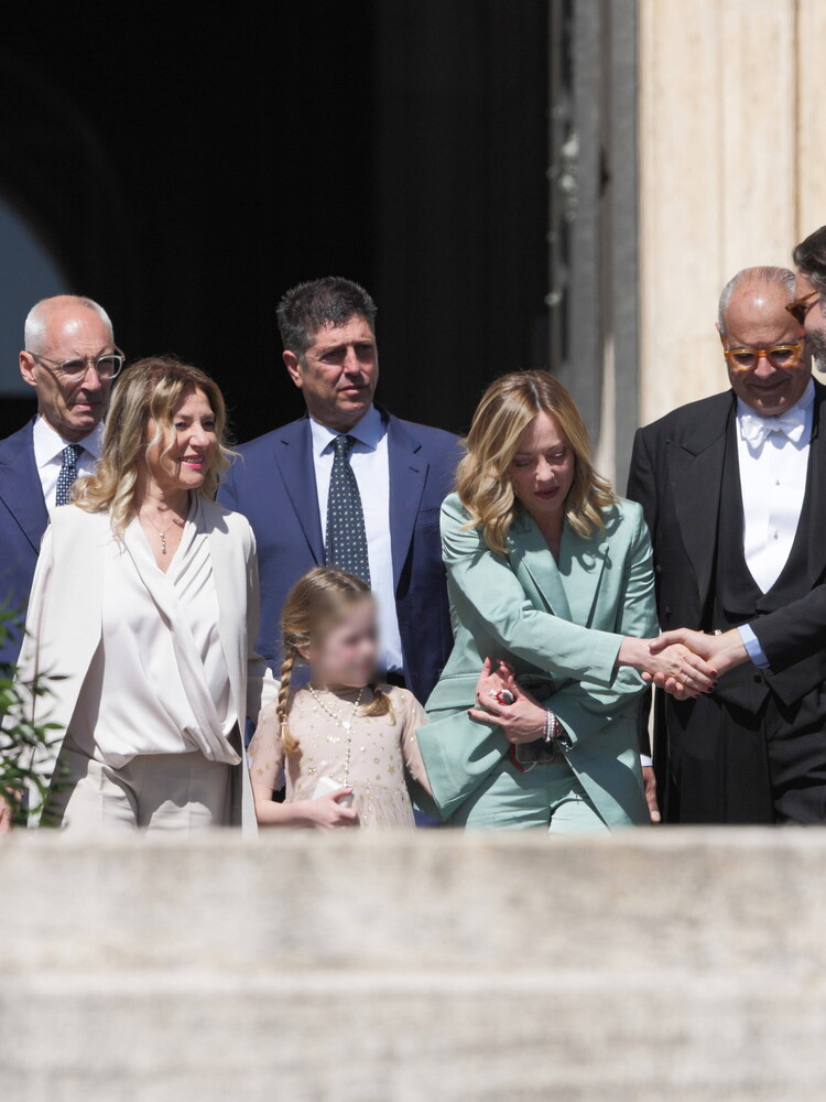 Augurò di essere uccisa alla figlia della Meloni, 