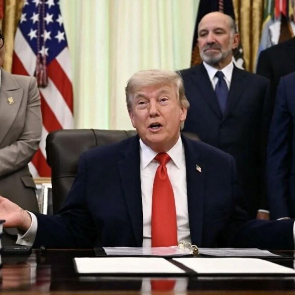 Trump optimistic: "The signing of the Iran-US agreement over the weekend or Monday". Working on the Memo…
