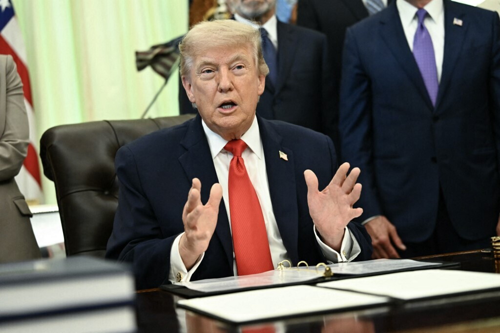 Trump all'Ue: "Dazi al 100% per chi introduce la digital tax per le aziende americane"