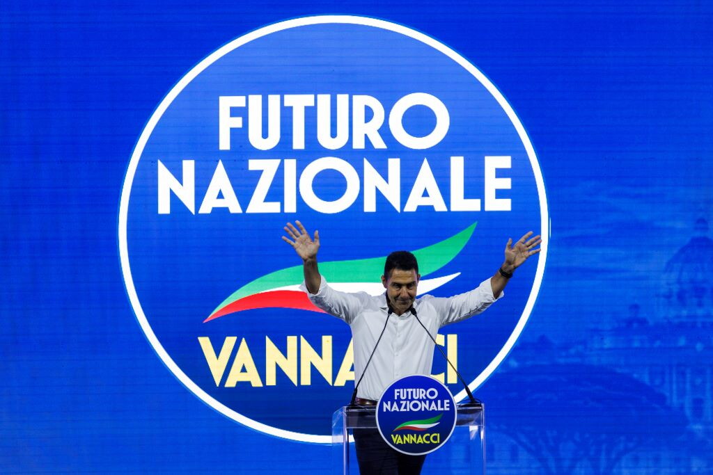 Supermedia, nuovo record per Vannacci: FnV sale al 4,9%
