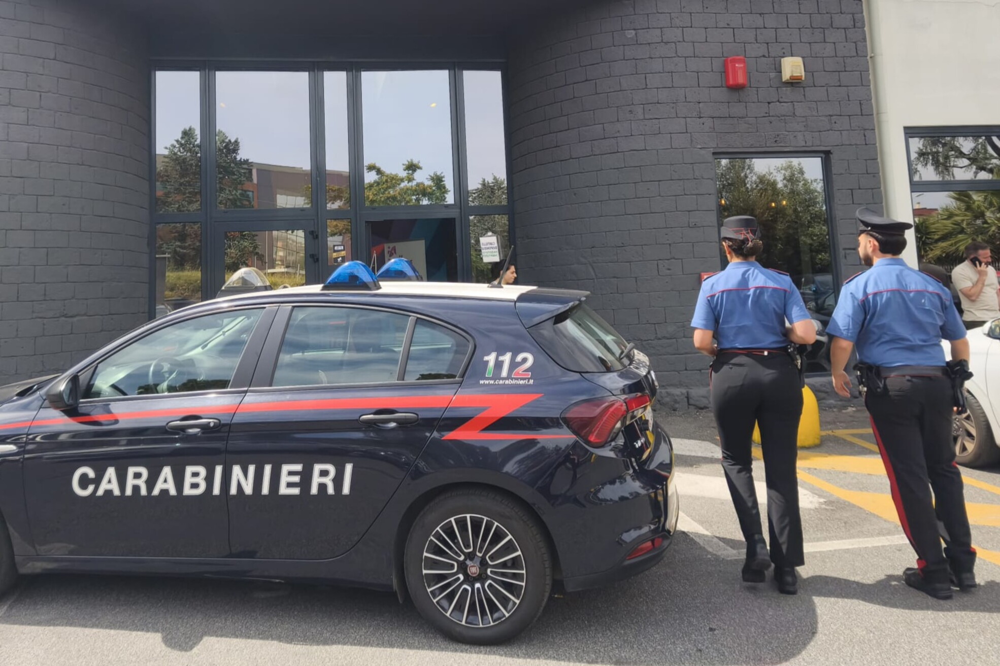 La lite tra pesi e bilancieri finisce in accoltellamento, arrestato per tentato omicidio a Roma