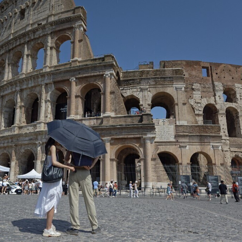 https://images.agi.it/pictures/agi/agi/2026/06/21/054309009-62556bca-a892-4169-9af9-a2104cd0865d.jpg