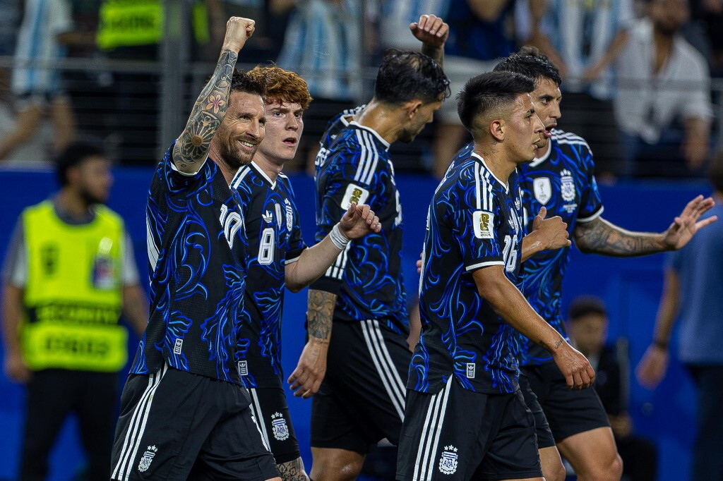 Mondiali, Messi firma l'ennesimo record [VIDEO]. Sedicesimi al via, definito il quadro deg...