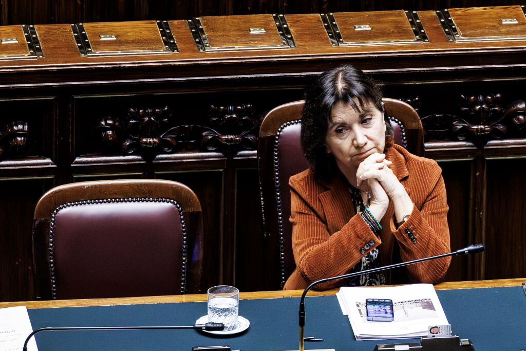Un drone subacqueo per cercare il marito della Roccella