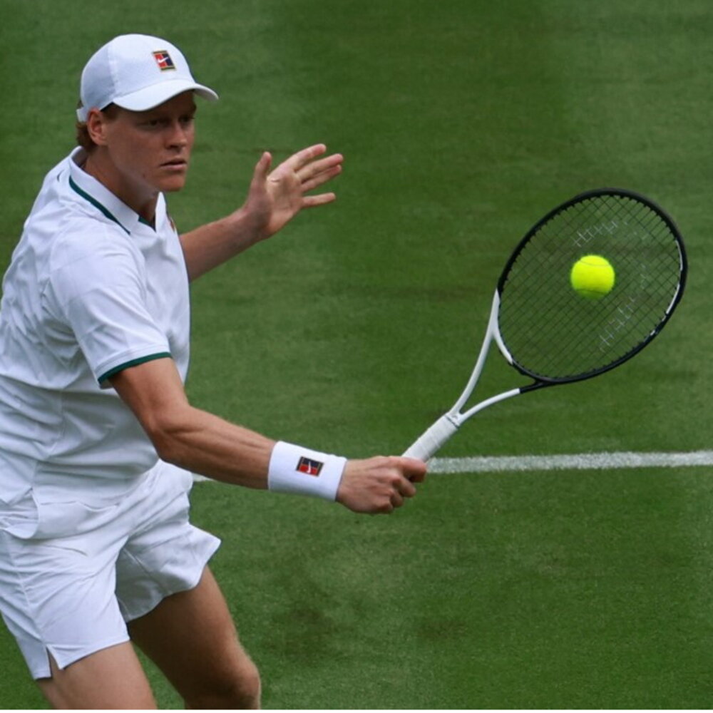 Sinner suffers but wins on his debut at Wimbledon, Kecmanovic beaten in five sets