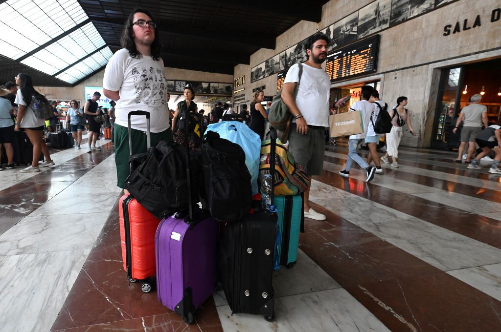 Treni: la prossima settimana fino a tre ore di viaggio in più tra Roma e Milano