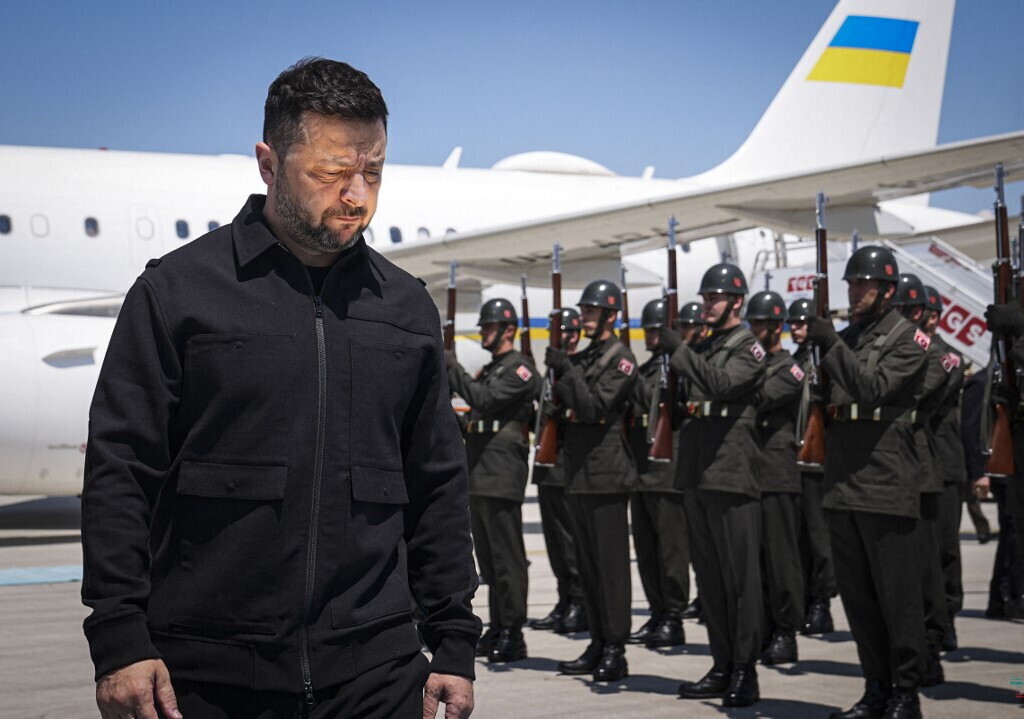 Raid russo in Ucraina: almeno 7 morti, tra cui due bambine. Esplosioni anche a Kiev