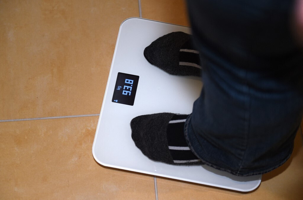 Dormire poco può contribuire ad aumentare il peso