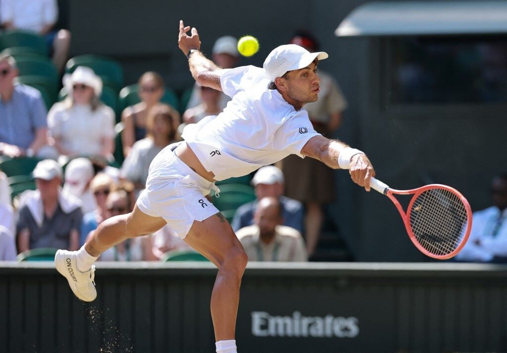 Wimbledon, Cobolli si ferma ai quarti. L'outsider Fery va in semifinale