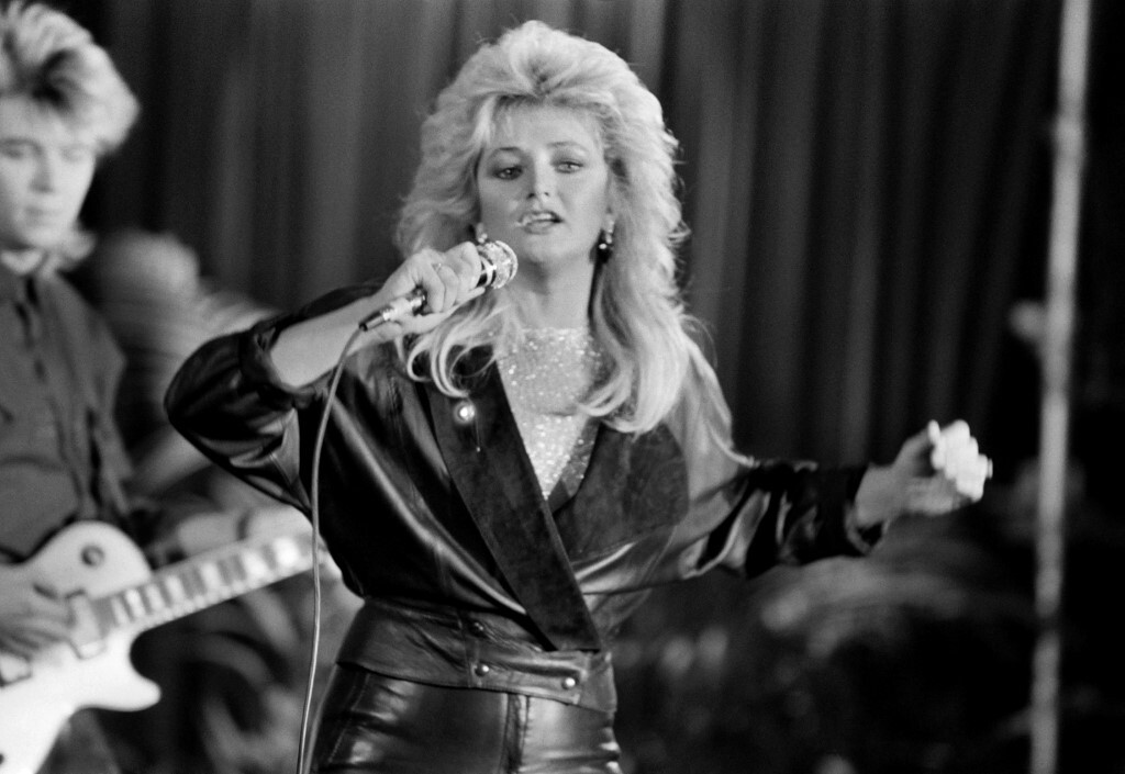 Addio a Bonnie Tyler: si spegne a 75 anni la leggendaria voce di "Total Eclipse of the Heart"