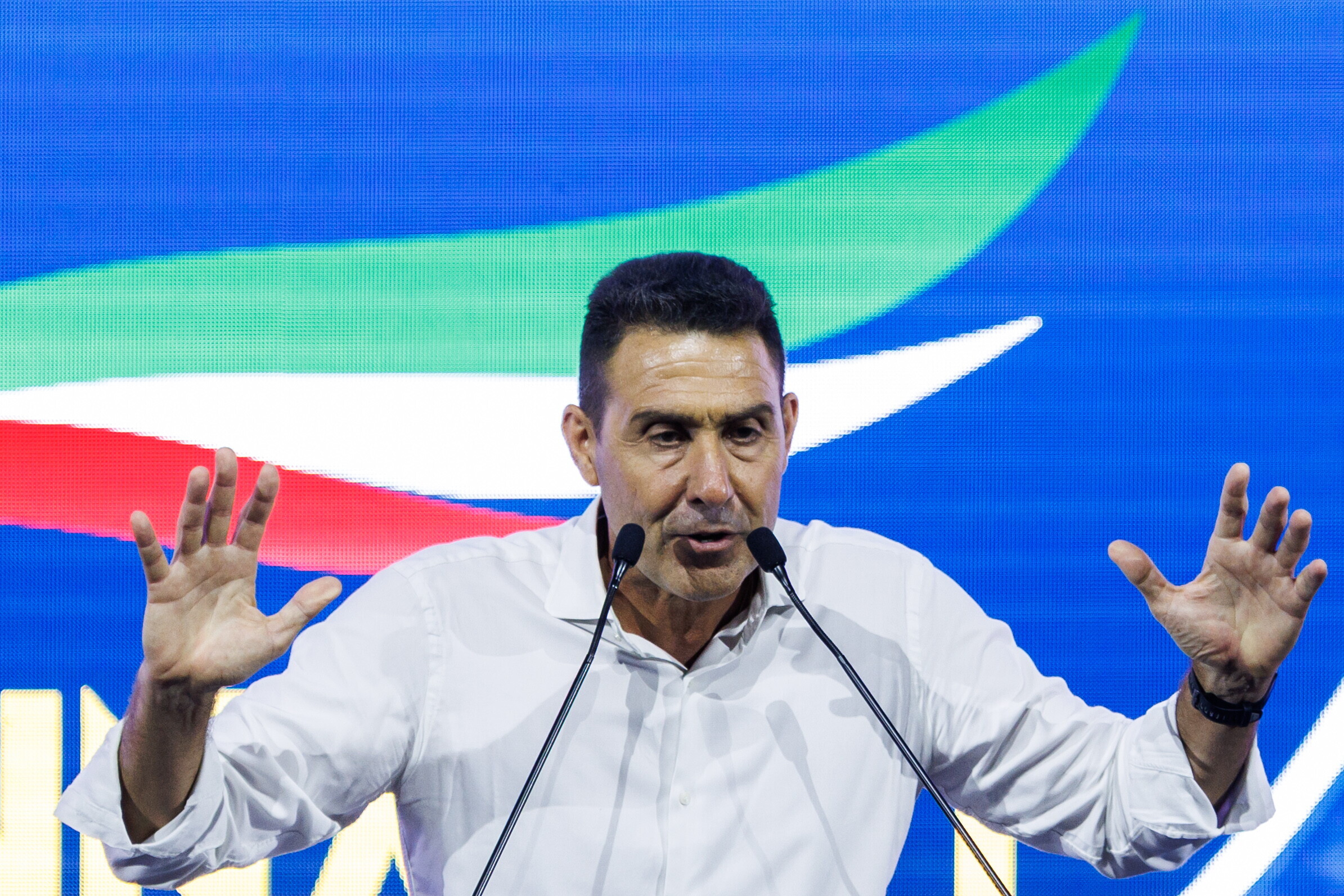 Futuro Nazionale di Vannacci sorpassa la Lega nei sondaggi