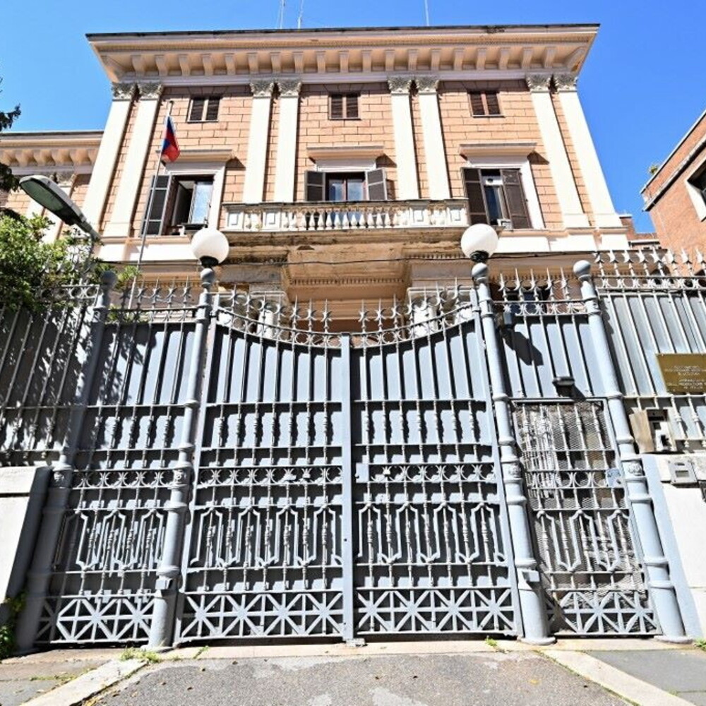 "Spies for Moscow"two soldiers expelled: the Farnesina summons the Russian ambassador