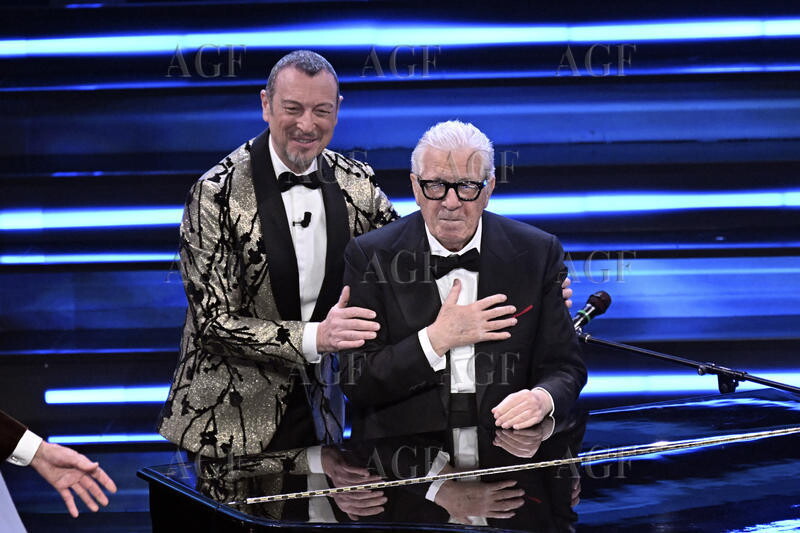 'Champagne', il rimpianto divenuto un inno all'amore