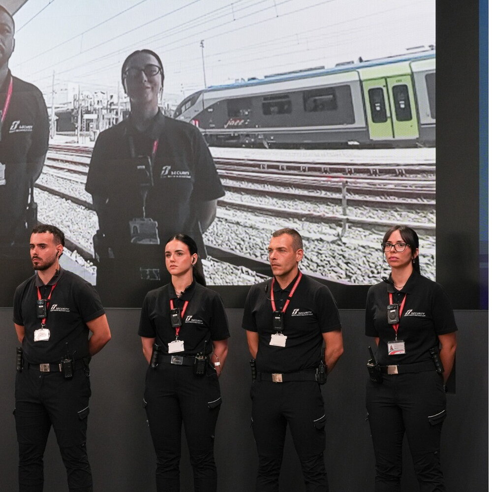 Security on board, over a thousand bodycams for FS personnel