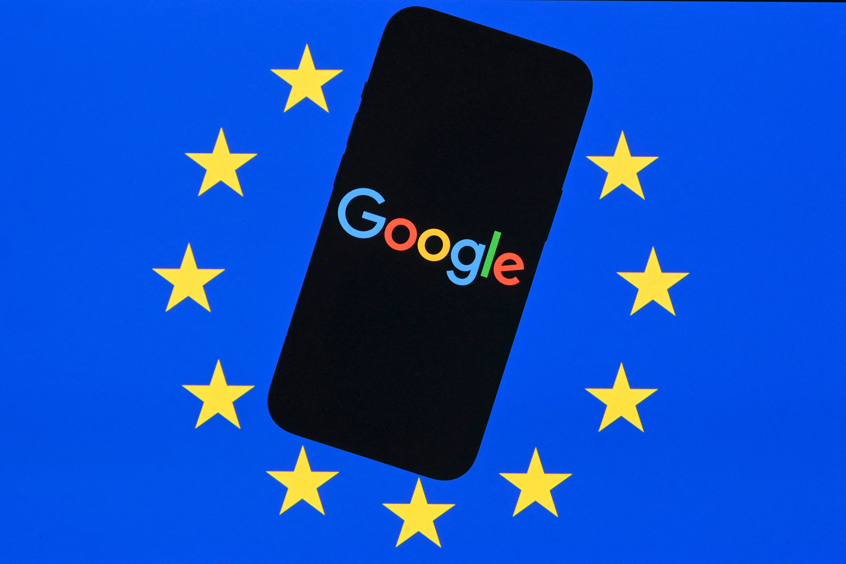Uffici europei di Bruxelles, riunione della Commissione Ue, documenti ufficiali sulla sanzione a Google