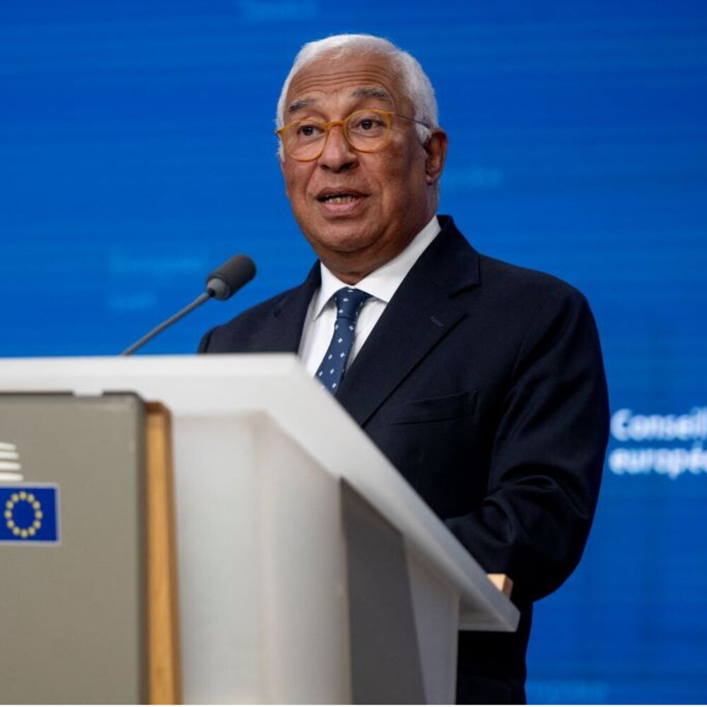 What does the new EU sanctions package for Russia include?
