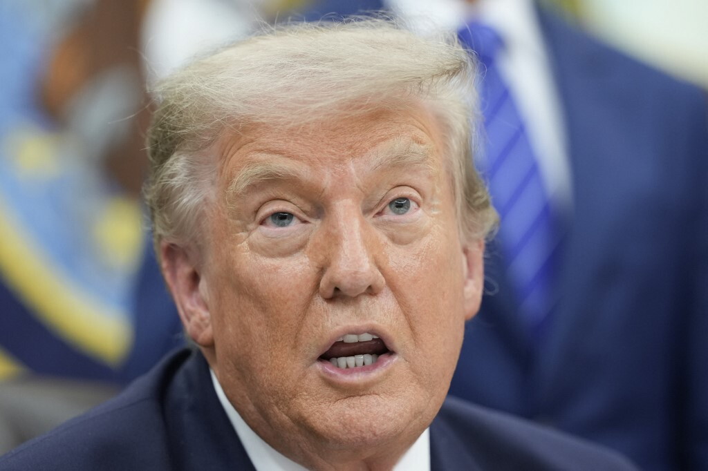 Un drone colpisce petroliera Usa nel porto egiziano di Damietta. Trump avverte l'Iran: "Ad...