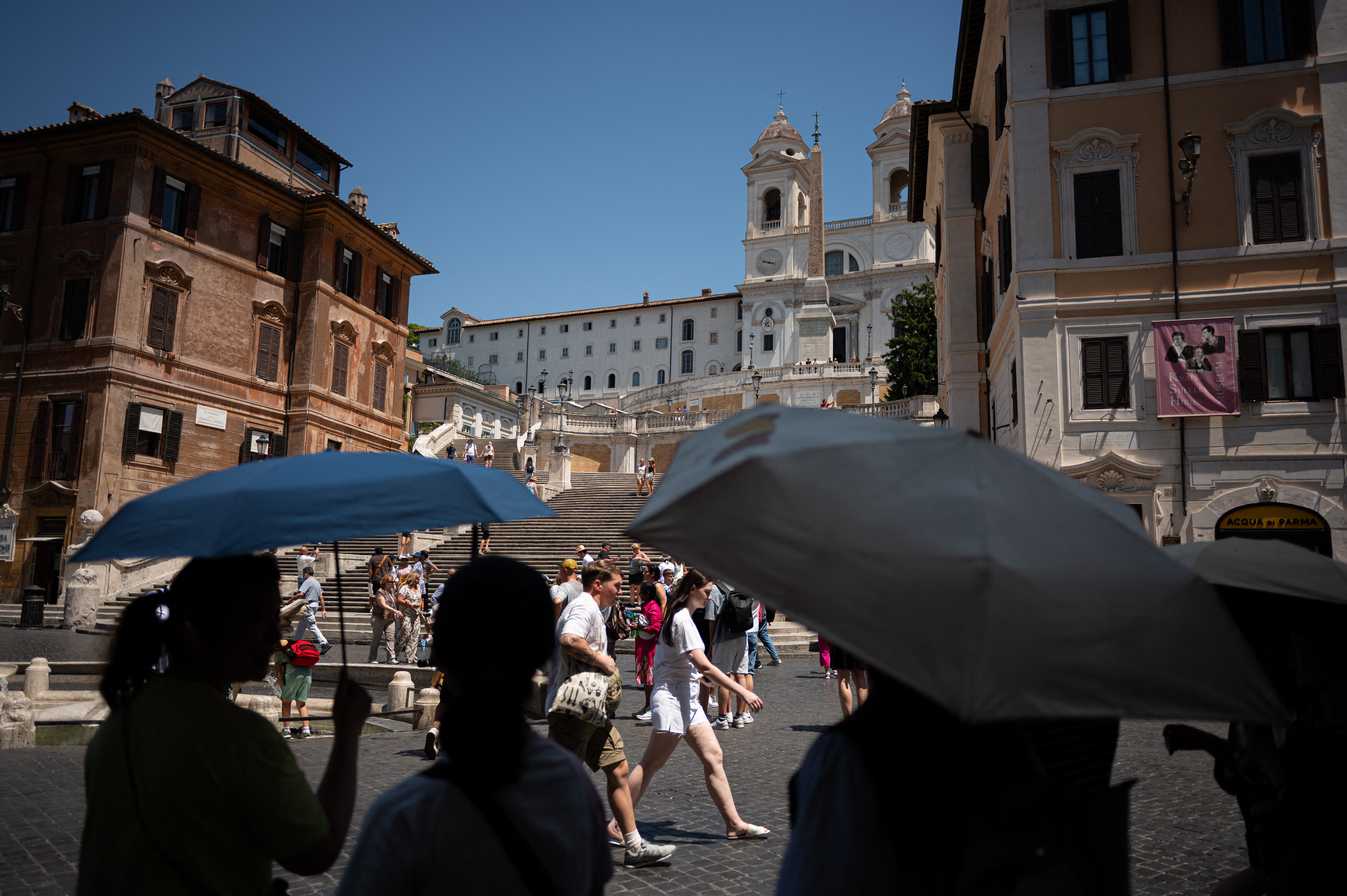 Ad agosto il caldo intenso non abbandona l'Italia