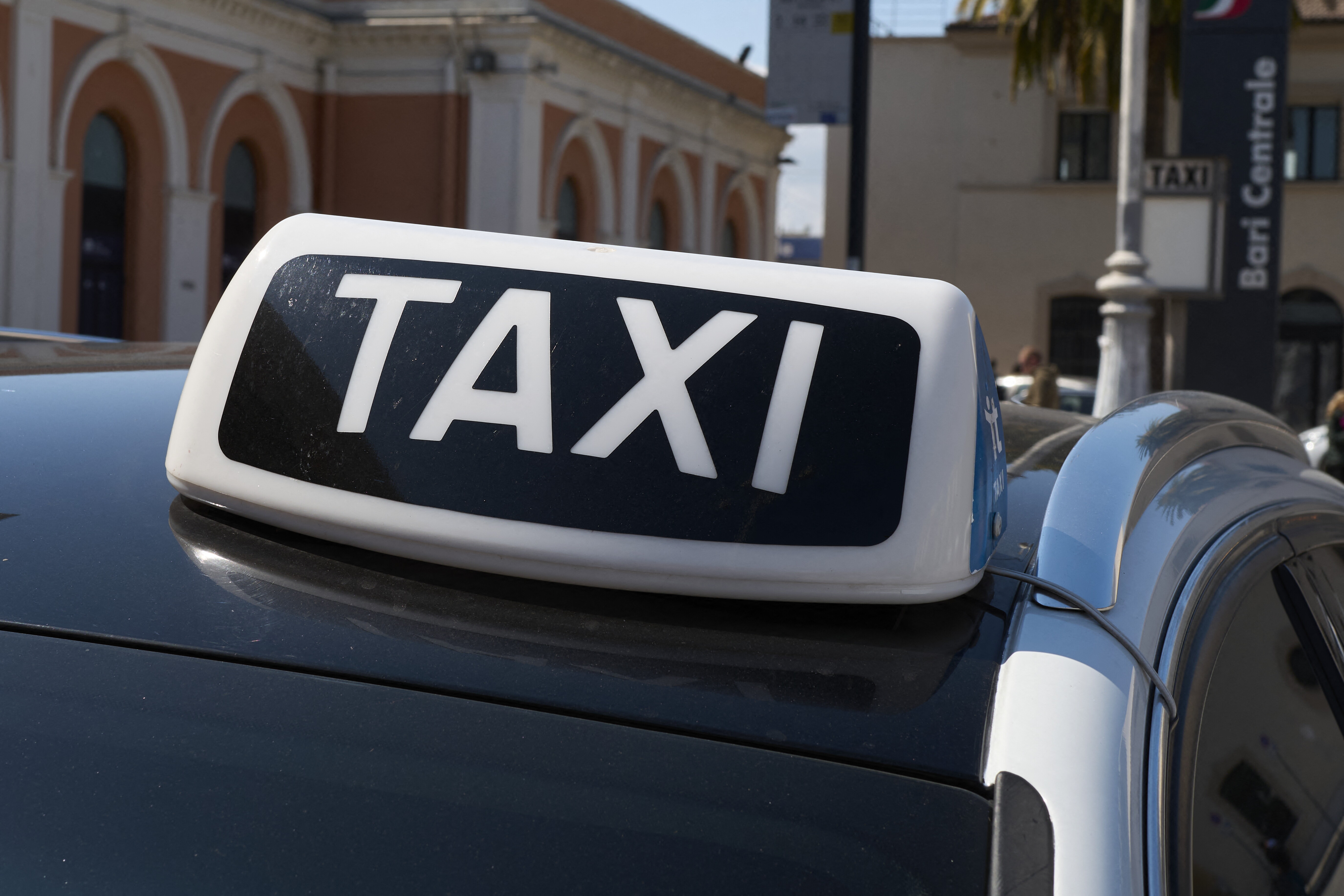 Taxi, a Roma superata la soglia delle mille nuove licenze assegnate