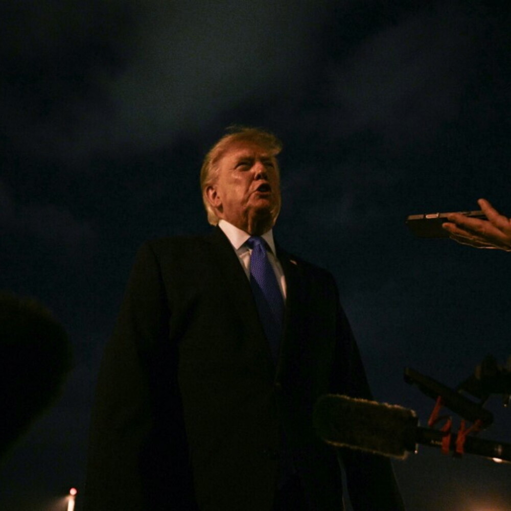 Copertina: Trump torna sullo stretto di Hormuz: "Riaprirà presto o colpiremo duramente"