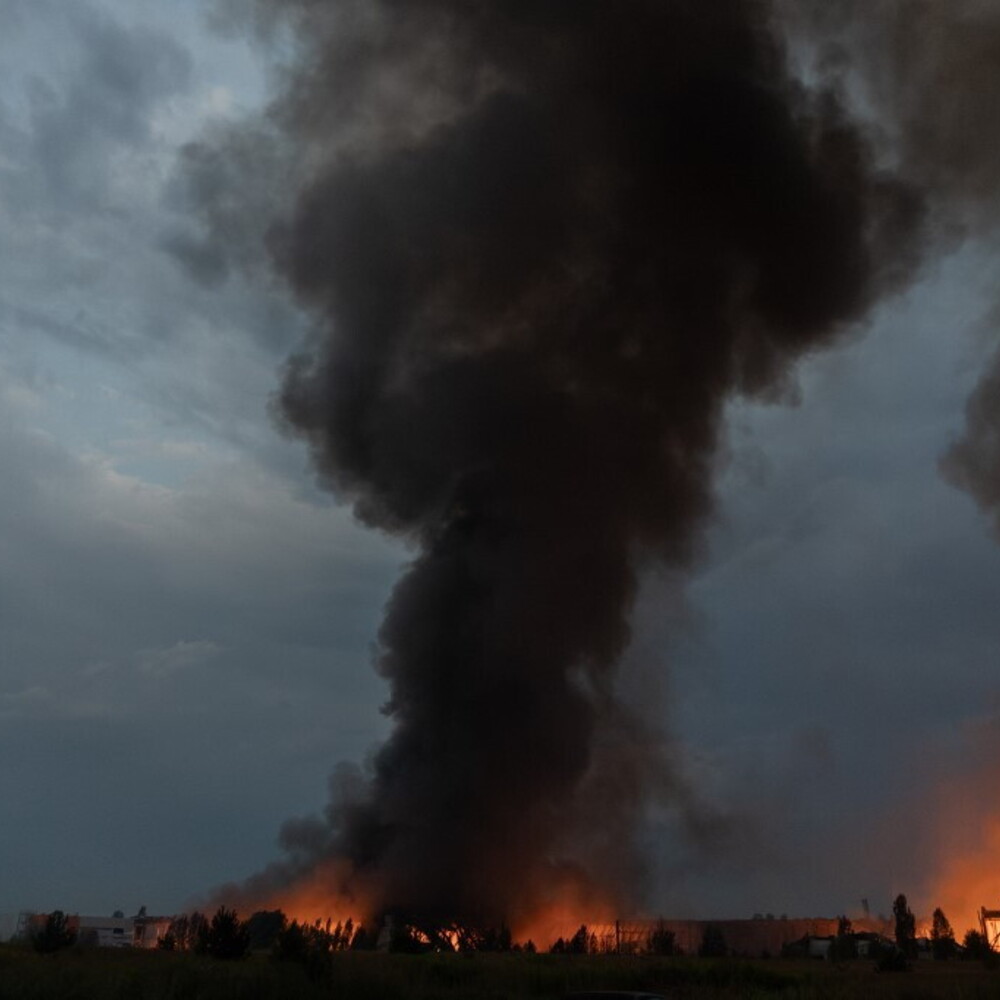 Copertina: Nuovi raid russi nella notte su Kiev, almeno 15 morti e decine di feriti
